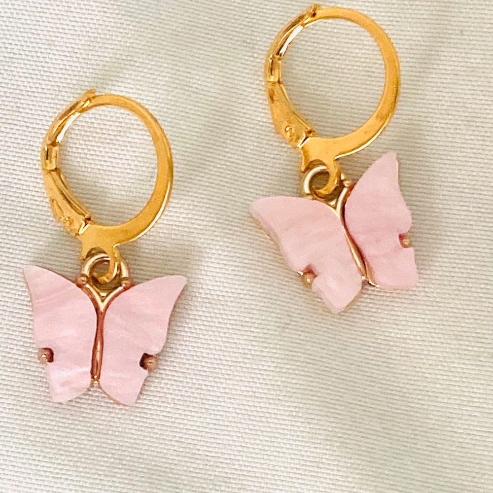 2/$15 Pink butterfly earrings• trendy jewelry